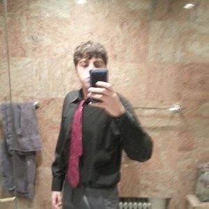 Meet your Posher, Emmanuel